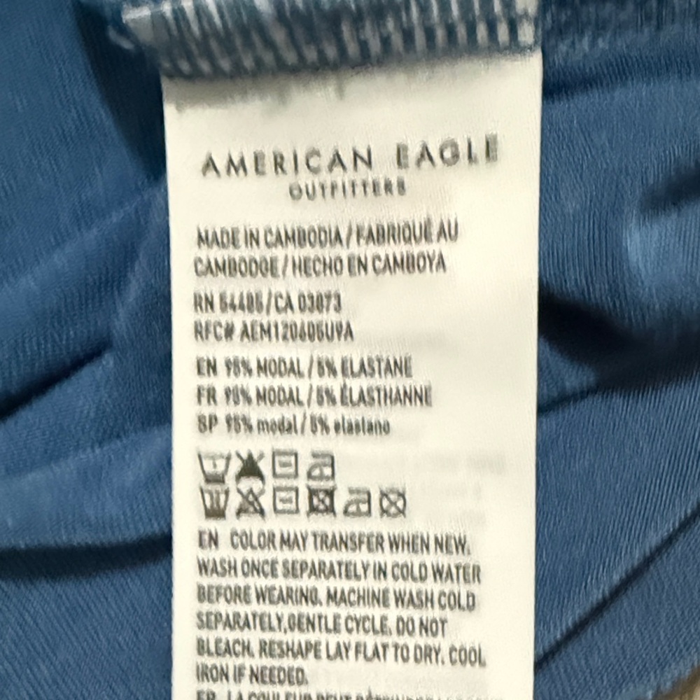 American Eagle Soft Blue Tee soft and sexy - Picture 3 of 6